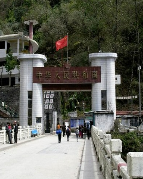 High-altitude road through Tibet